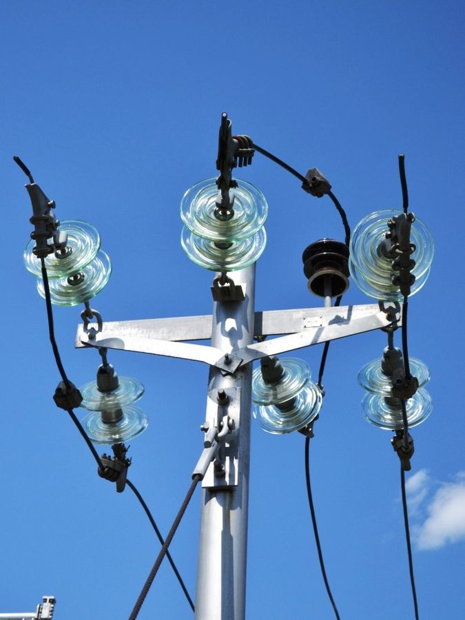 Комплекты высоковольтных траверс